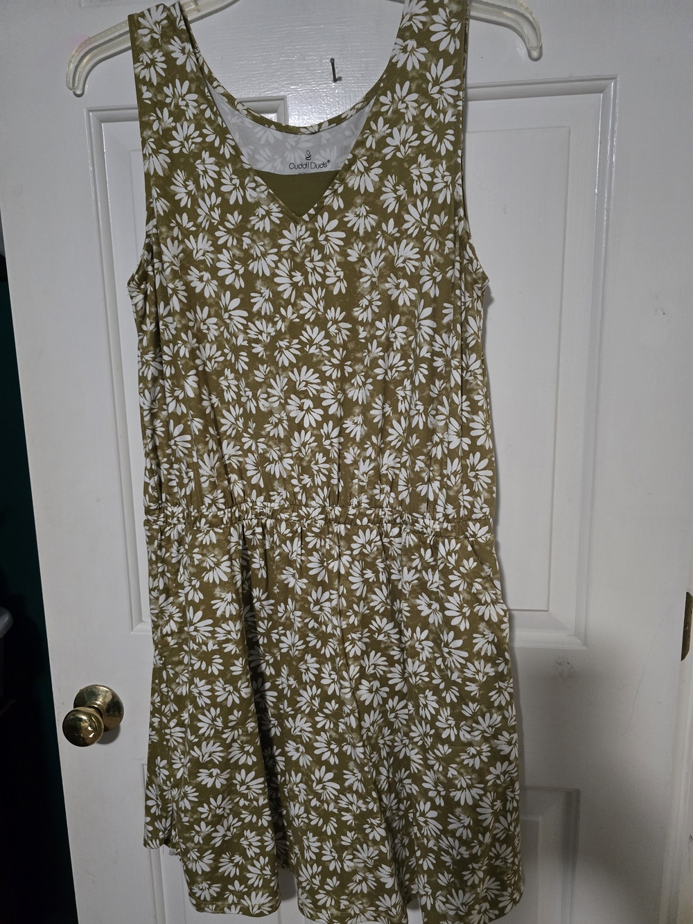 Cuddl Duds Olive Green and White Floral Sleeveless Dress